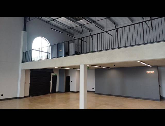 BUSINESS PROPERTY TO RENT IN ROOIHUISKRAAL NORTH